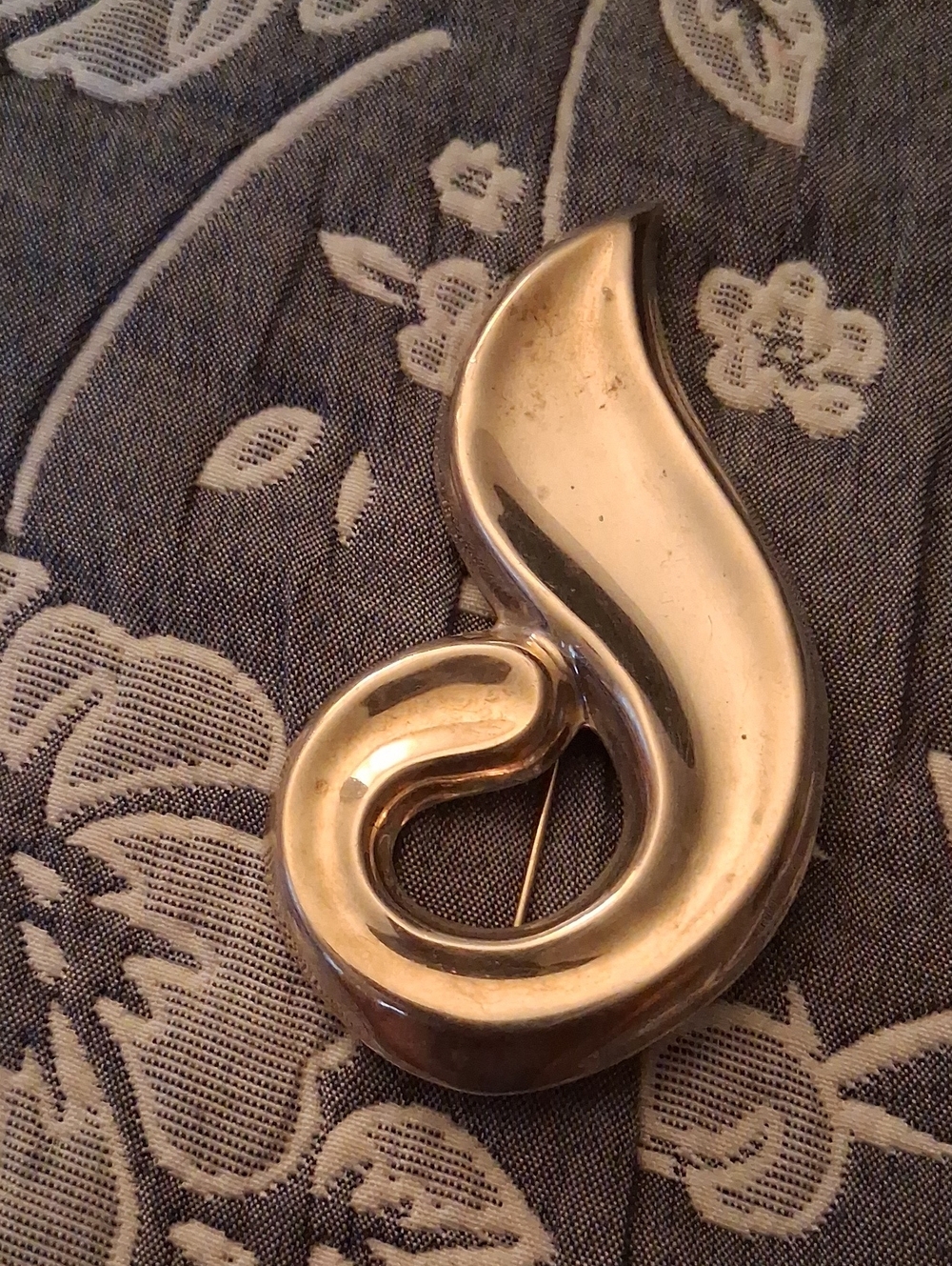 Polished Sterling Silver Sculptural Brooch - Designer Style